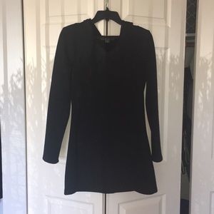 Tahari black long hoodie